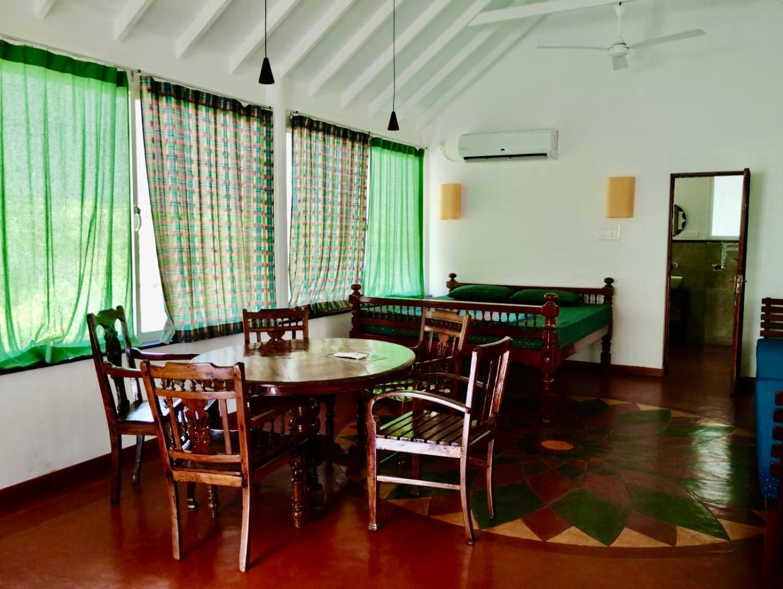 Gaia'S Garden Guest House Оровілль Номер фото